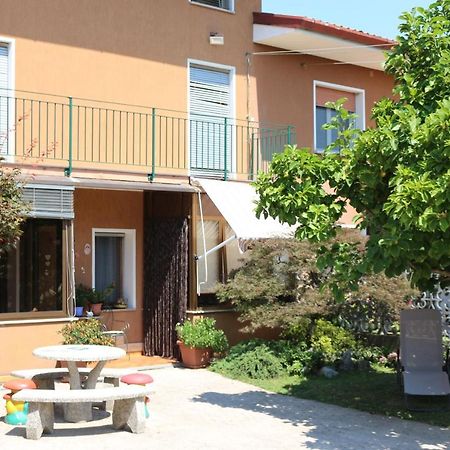 Casa Flora Apartment Treppo Grande Luaran gambar